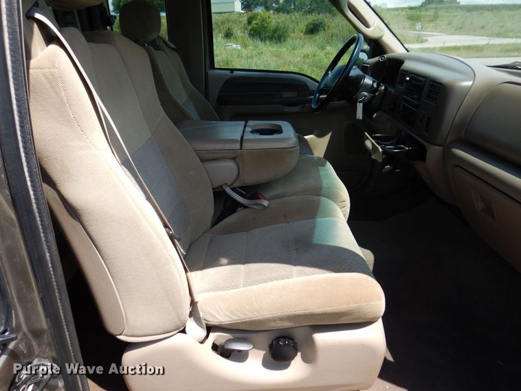 image for item KF9623 2003 Ford F250 Super Duty XLT  SuperCab pickup truck