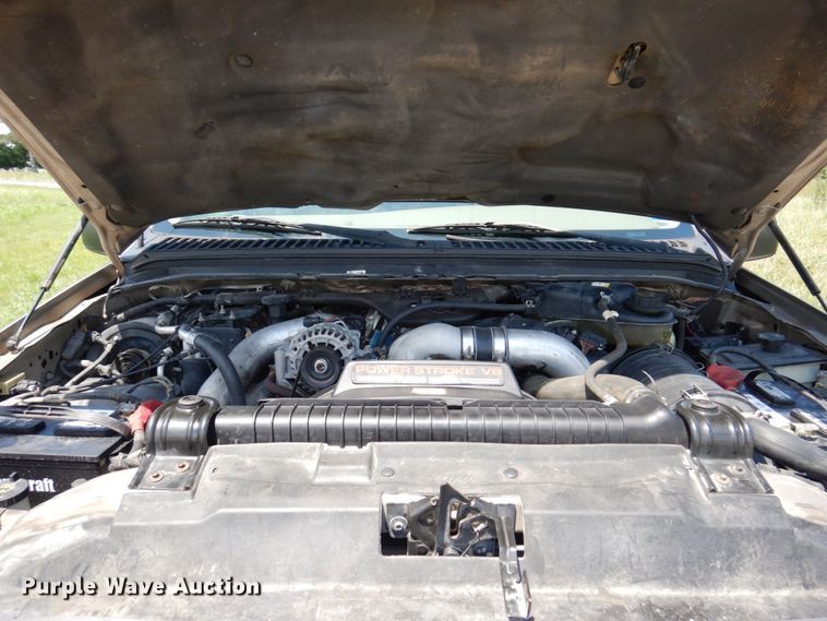 image for item KF9623 2003 Ford F250 Super Duty XLT  SuperCab pickup truck