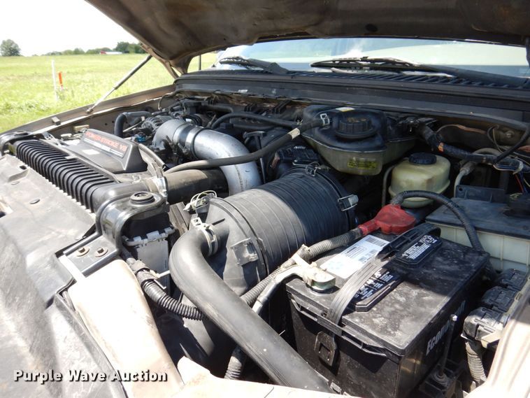 image for item KF9623 2003 Ford F250 Super Duty XLT  SuperCab pickup truck