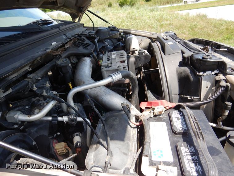 image for item KF9623 2003 Ford F250 Super Duty XLT  SuperCab pickup truck