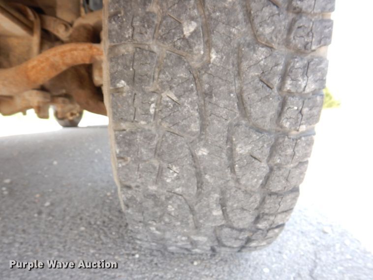 image for item KF9623 2003 Ford F250 Super Duty XLT  SuperCab pickup truck