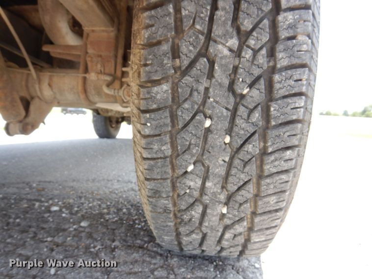 image for item KF9623 2003 Ford F250 Super Duty XLT  SuperCab pickup truck