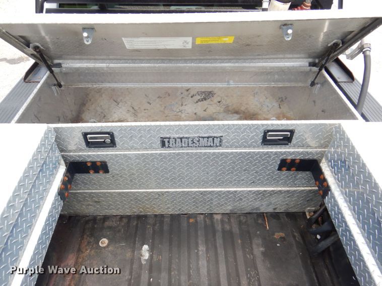 image for item KF9625 2012 Ford F250 Super Duty XL  SuperCab pickup truck