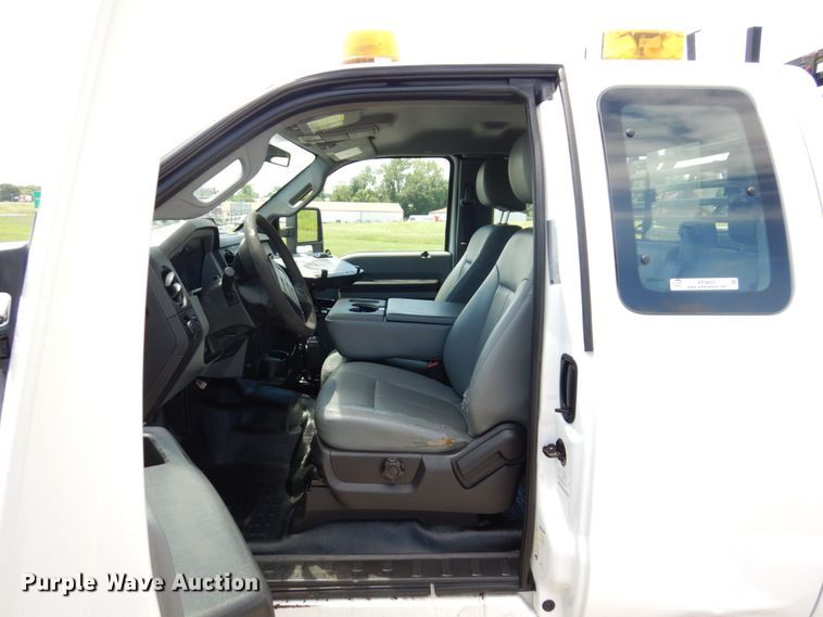 image for item KF9625 2012 Ford F250 Super Duty XL  SuperCab pickup truck