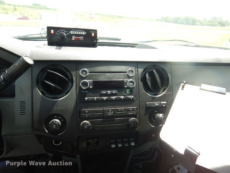 image for item KF9625 2012 Ford F250 Super Duty XL  SuperCab pickup truck