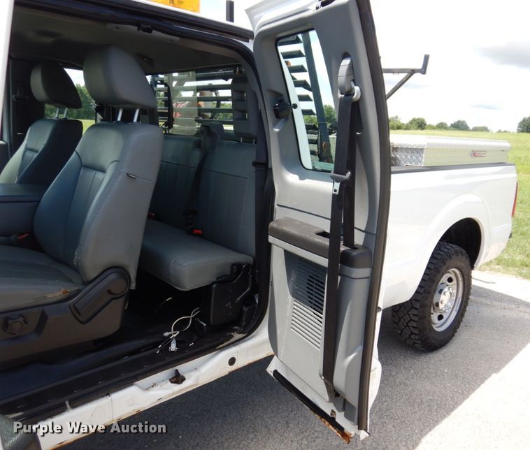 image for item KF9625 2012 Ford F250 Super Duty XL  SuperCab pickup truck