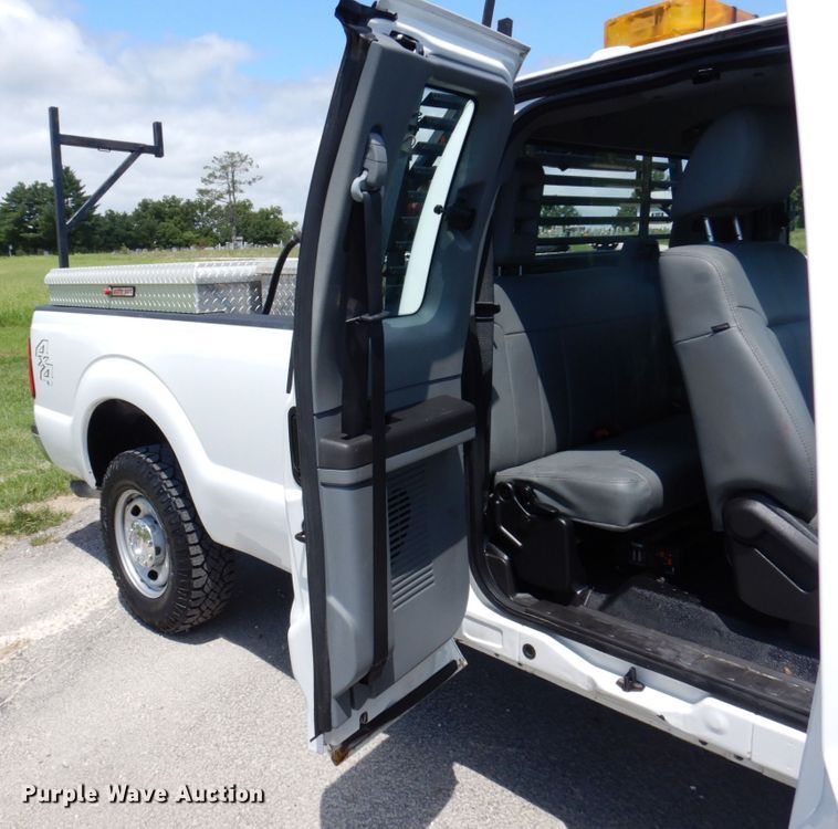 image for item KF9625 2012 Ford F250 Super Duty XL  SuperCab pickup truck