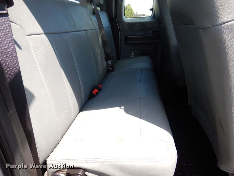 image for item KF9625 2012 Ford F250 Super Duty XL  SuperCab pickup truck