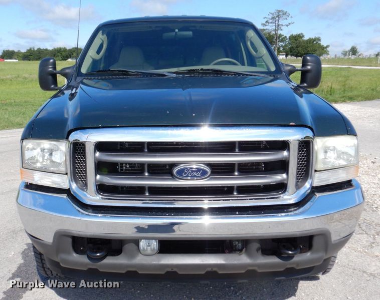 image for item KF9630 2003 Ford F250 Super Duty Lariat  Crew Cab pickup truck