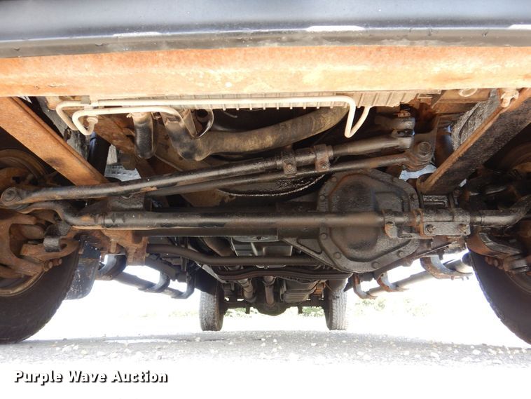 image for item KF9630 2003 Ford F250 Super Duty Lariat  Crew Cab pickup truck