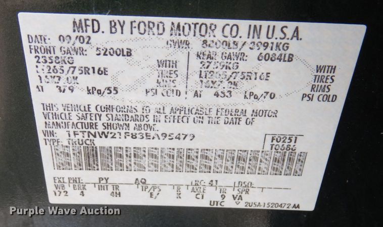 image for item KF9630 2003 Ford F250 Super Duty Lariat  Crew Cab pickup truck