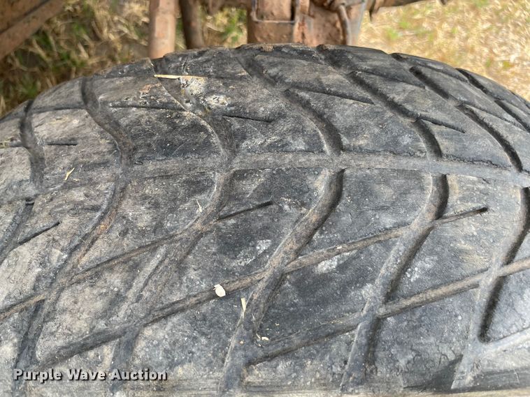 image for item KJ9701 2012 Kawasaki Teryx4  utility vehicle