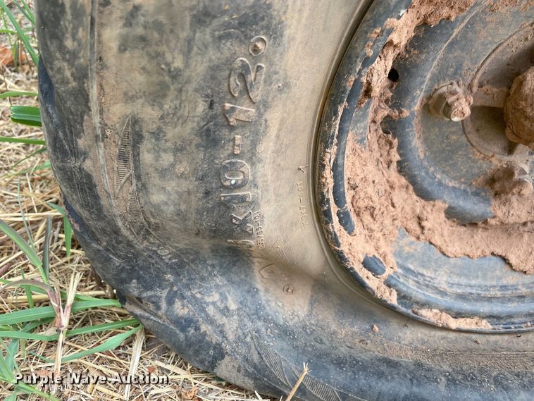 image for item KJ9701 2012 Kawasaki Teryx4  utility vehicle