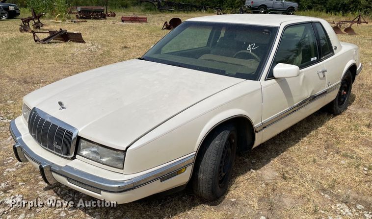 image for item KJ9703 1992 Buick Riviera