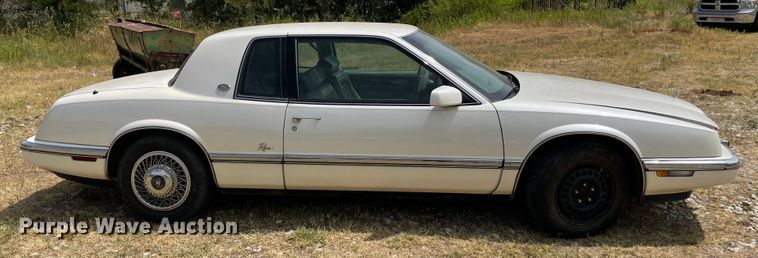 image for item KJ9703 1992 Buick Riviera