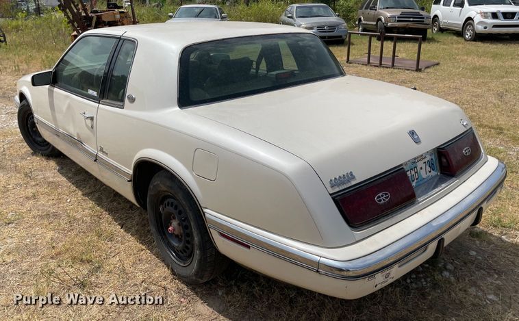 image for item KJ9703 1992 Buick Riviera