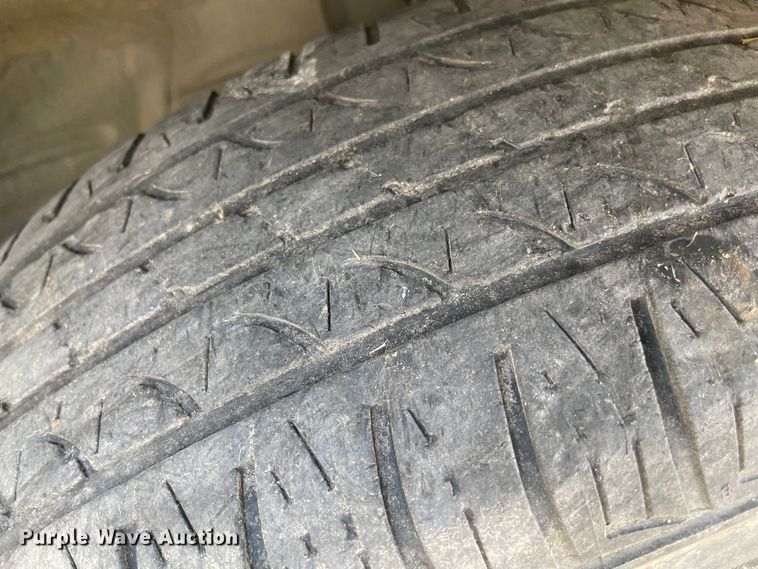 image for item KJ9703 1992 Buick Riviera