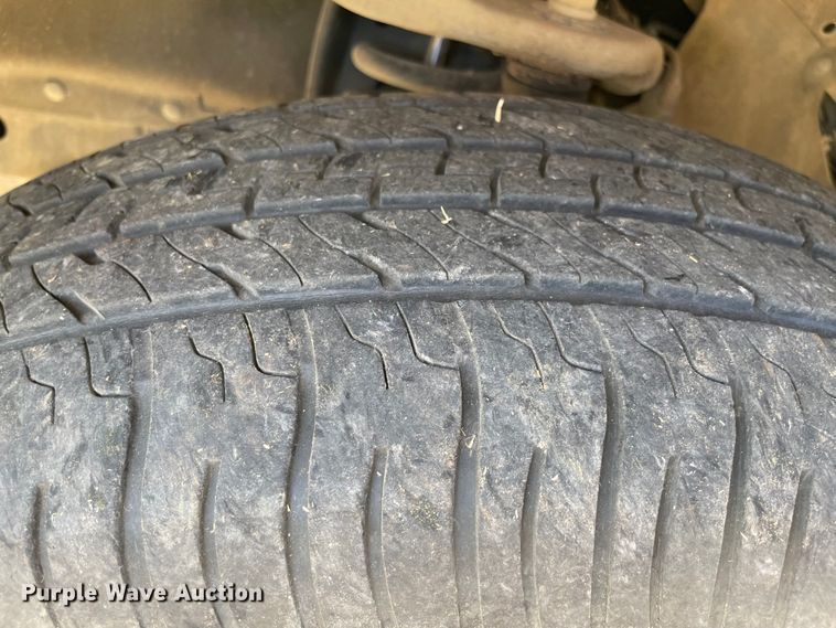 image for item KJ9706 2002 Toyota Sequoia  SUV