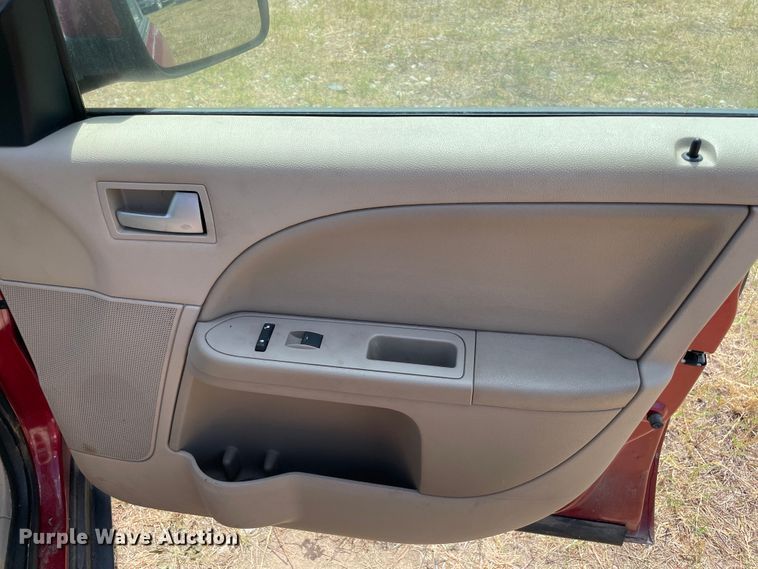 image for item KJ9709 2005 Ford Five Hundred SEL