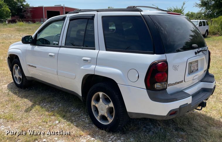 image for item KJ9710 2004 Chevrolet Trail Blazer  SUV