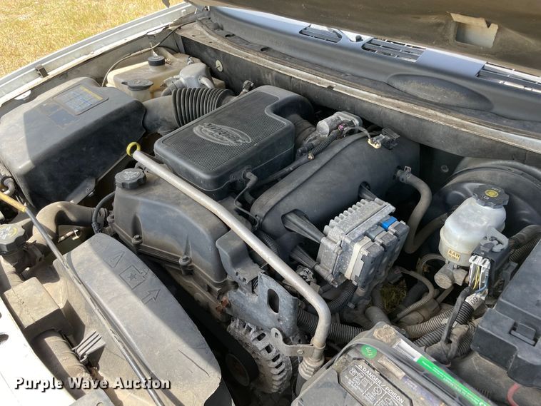 image for item KJ9710 2004 Chevrolet Trail Blazer  SUV