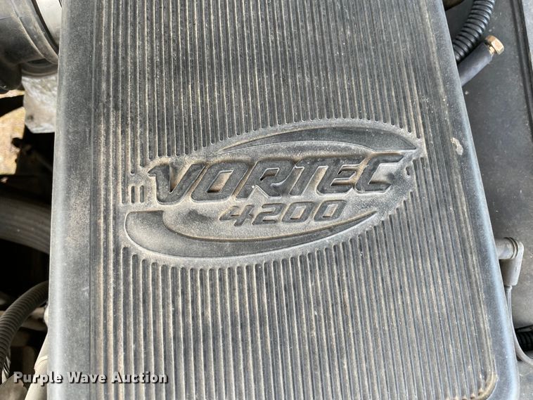 image for item KJ9710 2004 Chevrolet Trail Blazer  SUV