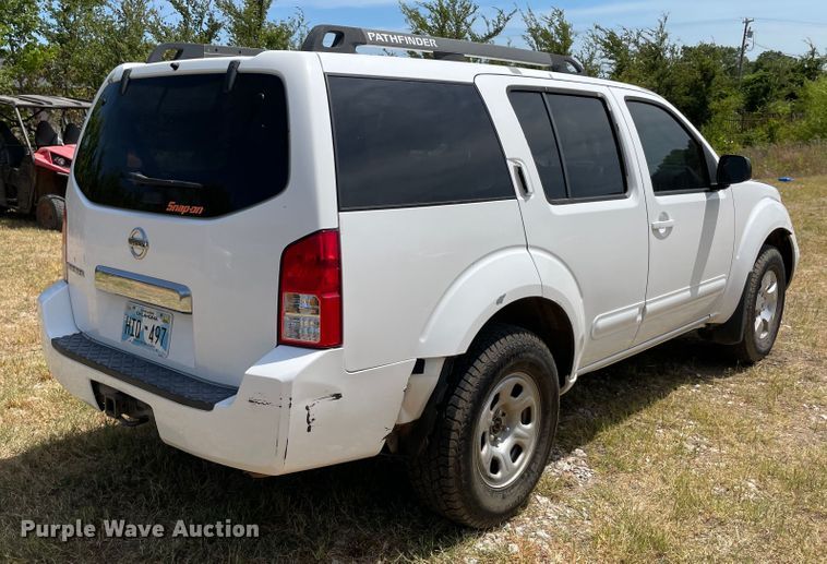 image for item KJ9711 2006 Nissan Pathfinder  SUV