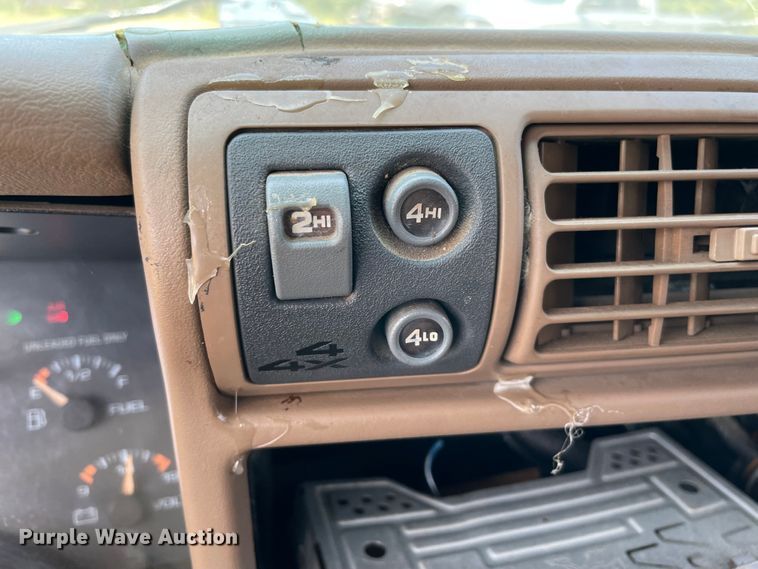 image for item KJ9712 1997 Chevrolet Blazer  SUV