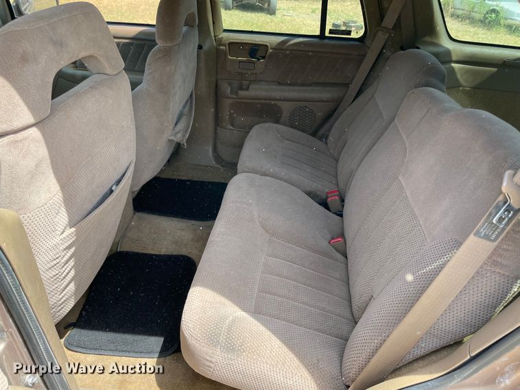 image for item KJ9712 1997 Chevrolet Blazer  SUV