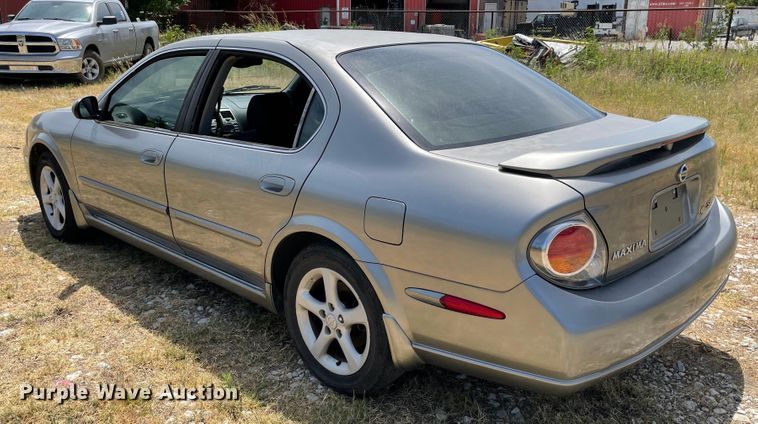 image for item KJ9713 2003 Nissan Maxima SE