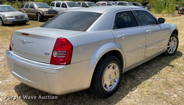 image for item KJ9714 2008 Chrysler 300
