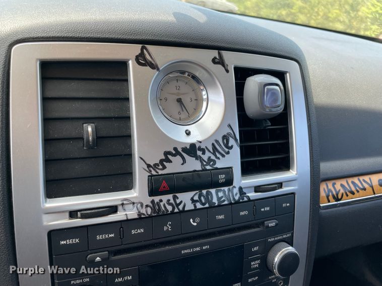 image for item KJ9714 2008 Chrysler 300