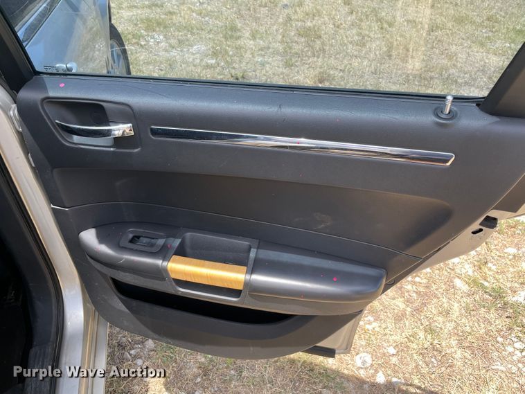 image for item KJ9714 2008 Chrysler 300