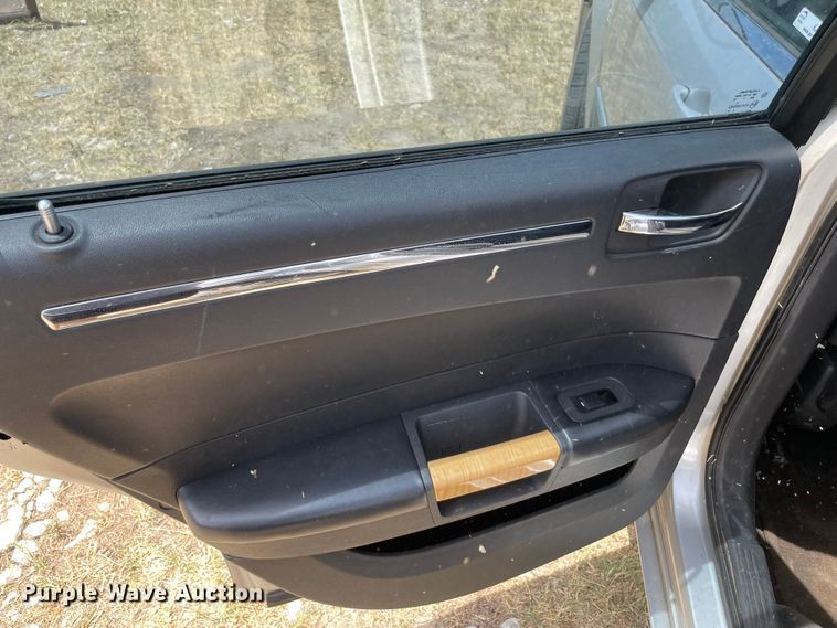 image for item KJ9714 2008 Chrysler 300