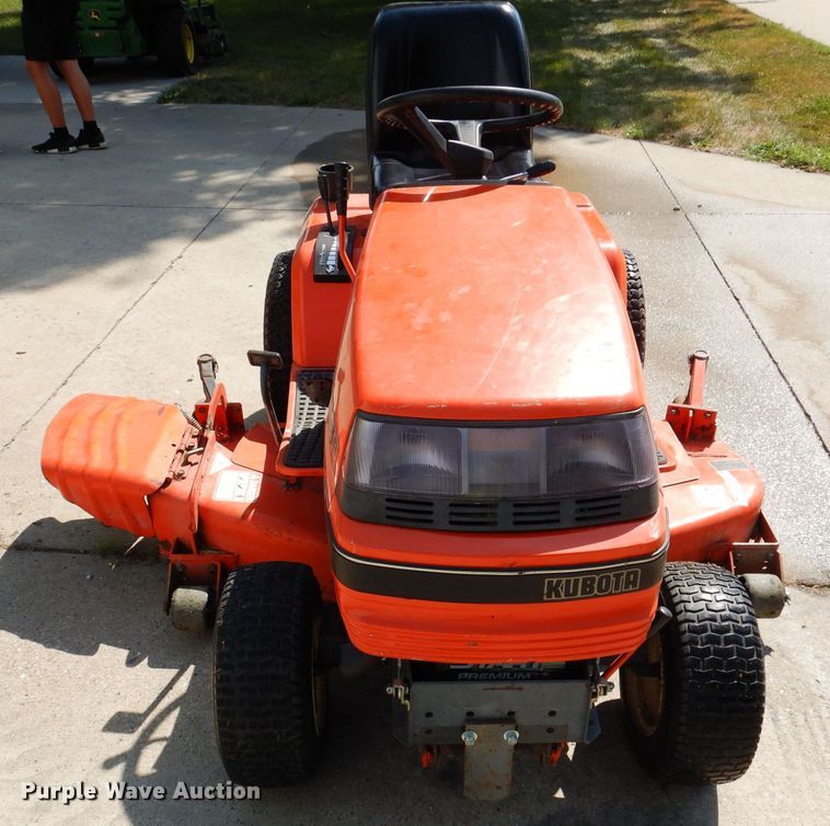 image for item KP9460 Kubota G2000-S  lawn mower