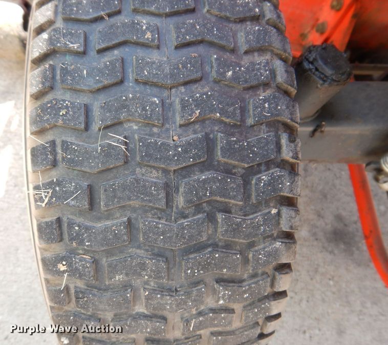 image for item KP9460 Kubota G2000-S  lawn mower