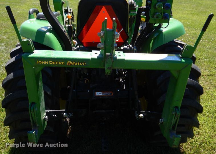 image for item KP9473 2013 John Deere 3038E  MFWD tractor