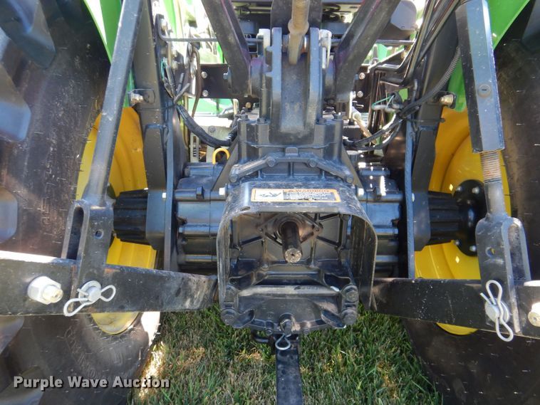 image for item KP9473 2013 John Deere 3038E  MFWD tractor