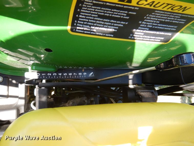 image for item KP9473 2013 John Deere 3038E  MFWD tractor