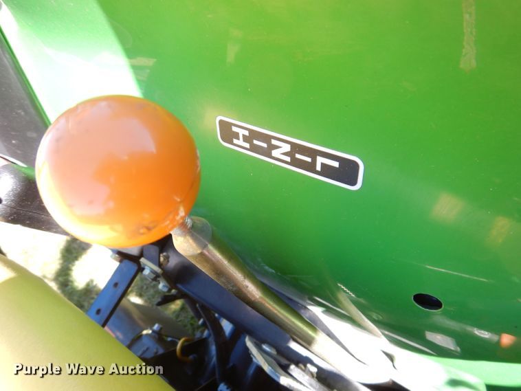 image for item KP9473 2013 John Deere 3038E  MFWD tractor