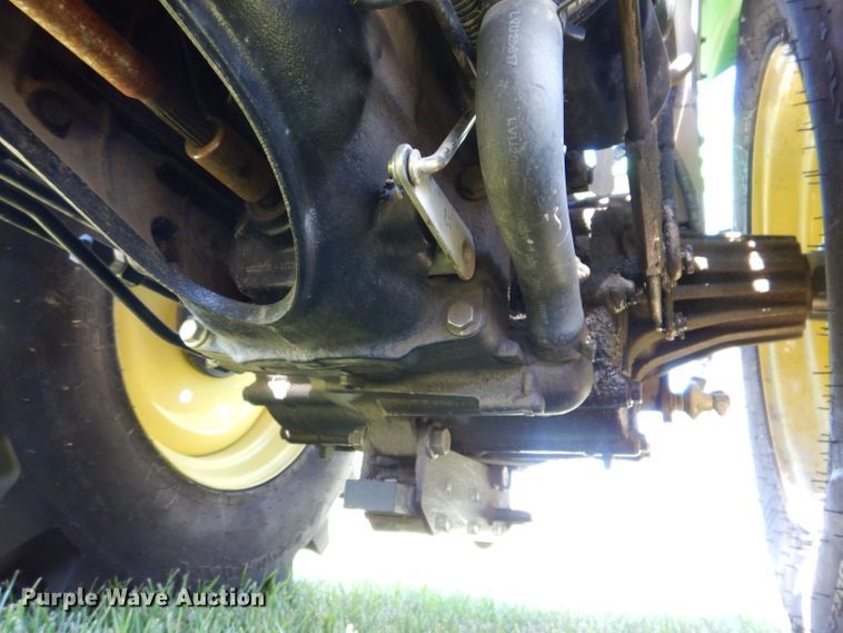 image for item KP9473 2013 John Deere 3038E  MFWD tractor