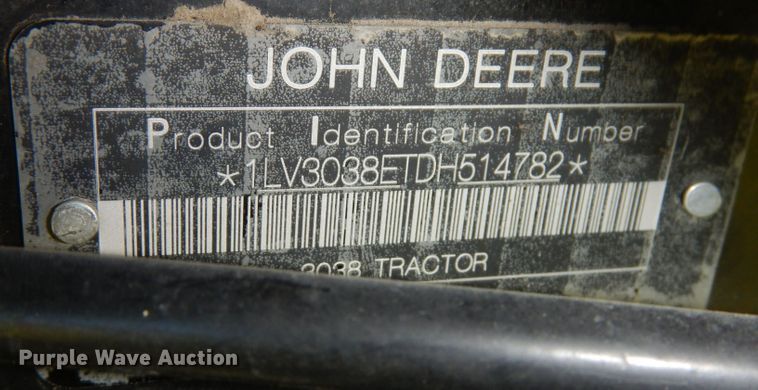 image for item KP9473 2013 John Deere 3038E  MFWD tractor