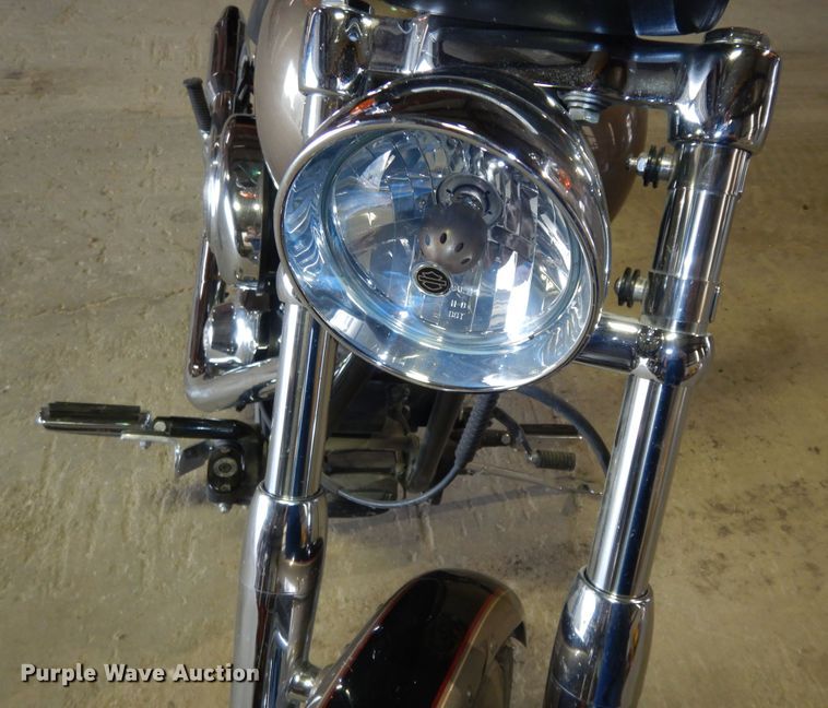 image for item KS9822 2005 Harley Davidson FXSTDI Softail Deuce  motorcycle