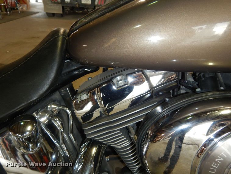 image for item KS9822 2005 Harley Davidson FXSTDI Softail Deuce  motorcycle
