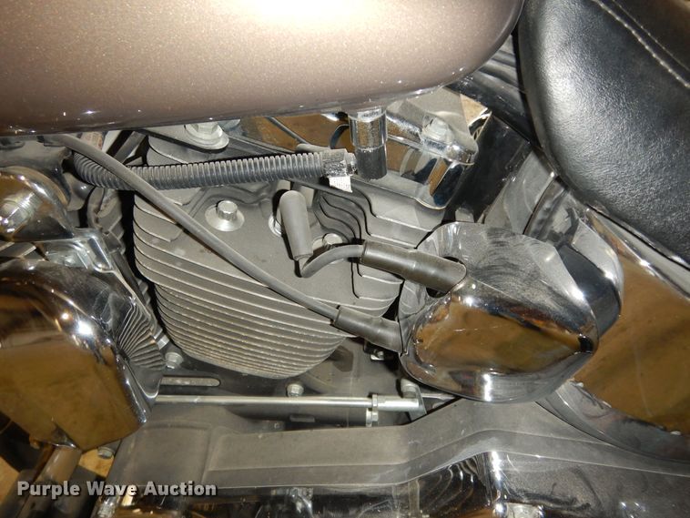 image for item KS9822 2005 Harley Davidson FXSTDI Softail Deuce  motorcycle