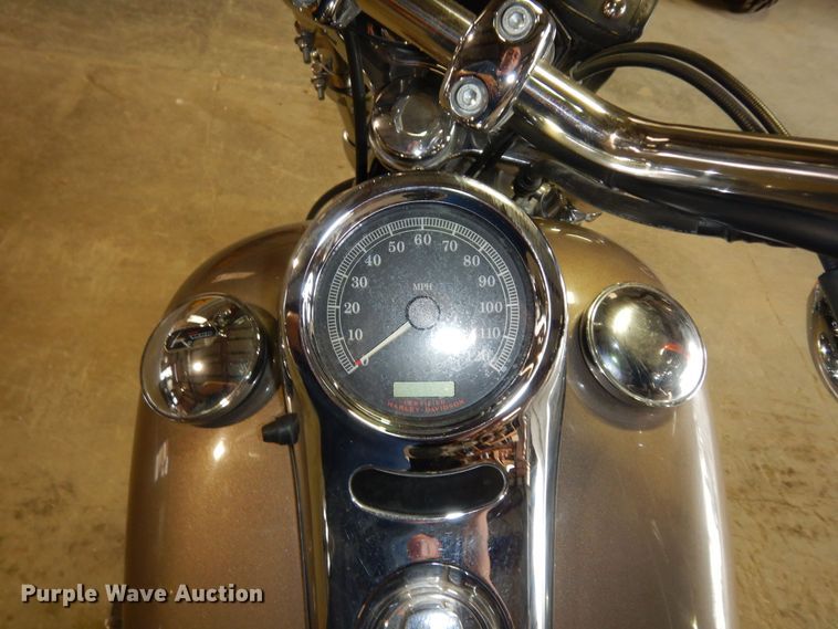 image for item KS9822 2005 Harley Davidson FXSTDI Softail Deuce  motorcycle