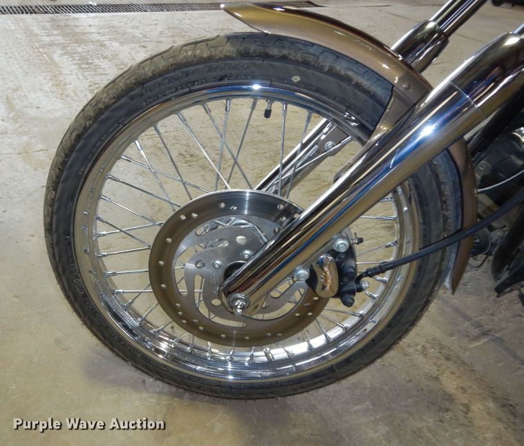 image for item KS9822 2005 Harley Davidson FXSTDI Softail Deuce  motorcycle