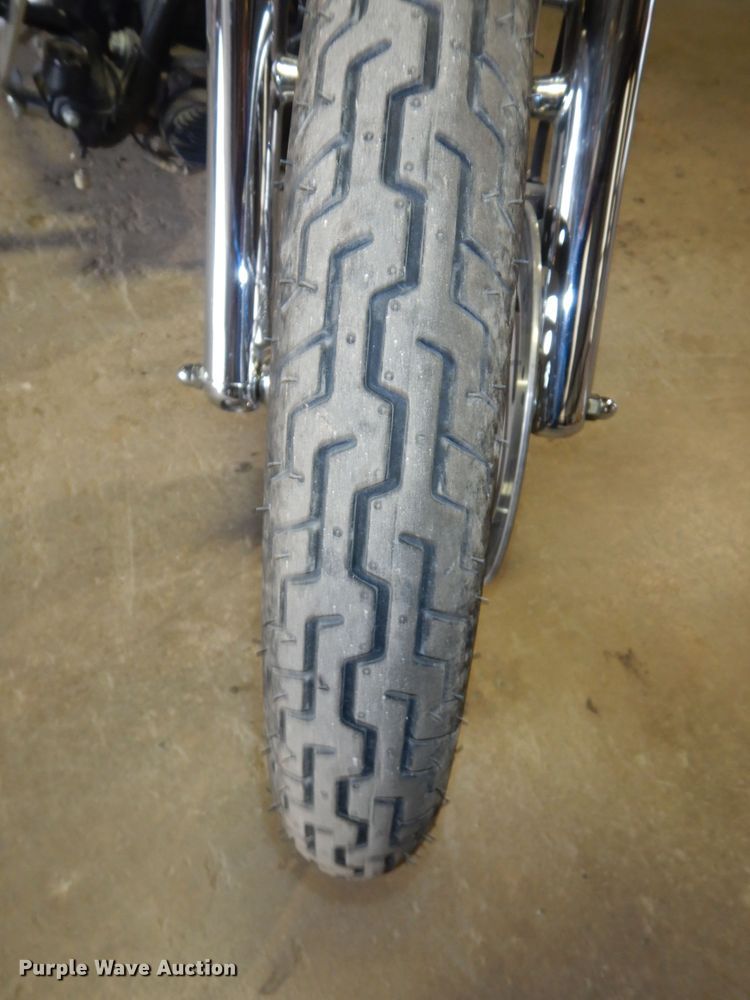 image for item KS9822 2005 Harley Davidson FXSTDI Softail Deuce  motorcycle