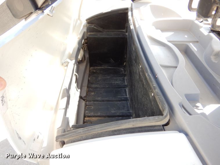 image for item LB9789 2002 Ford Think Neighbor  golf cart