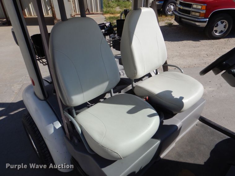 image for item LB9789 2002 Ford Think Neighbor  golf cart